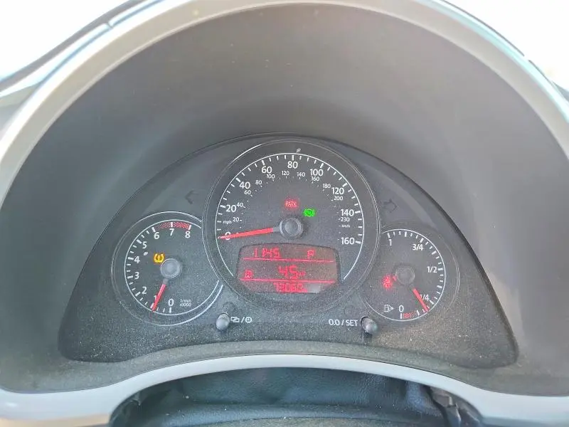 2012 VOLKSWAGEN BEETLE   