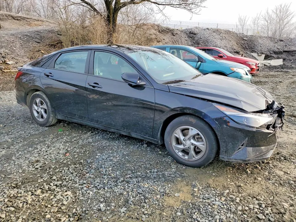2021 HYUNDAI ELANTRA SE  