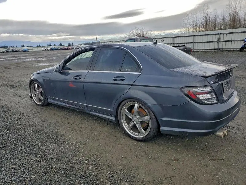 2011 MERCEDES-BENZ C 300  