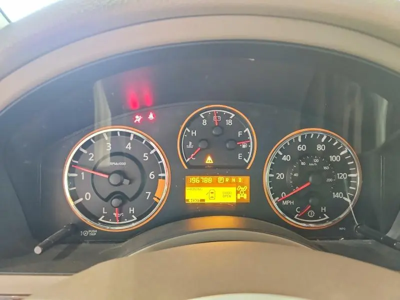 2013 NISSAN ARMADA SV  