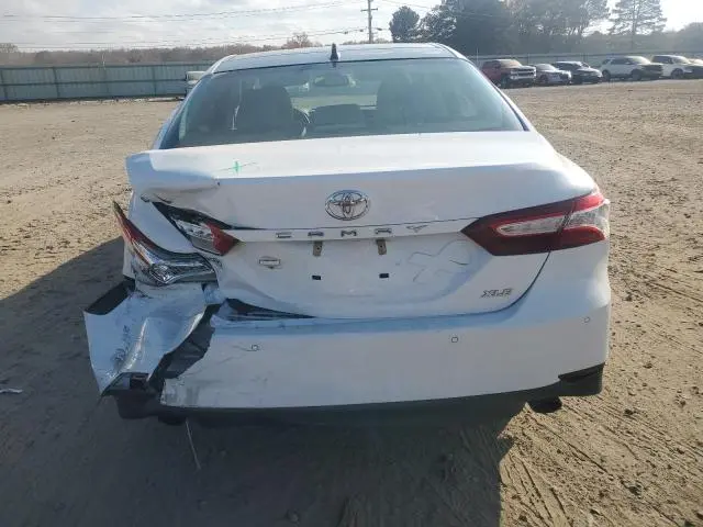 2018 TOYOTA CAMRY XSE  