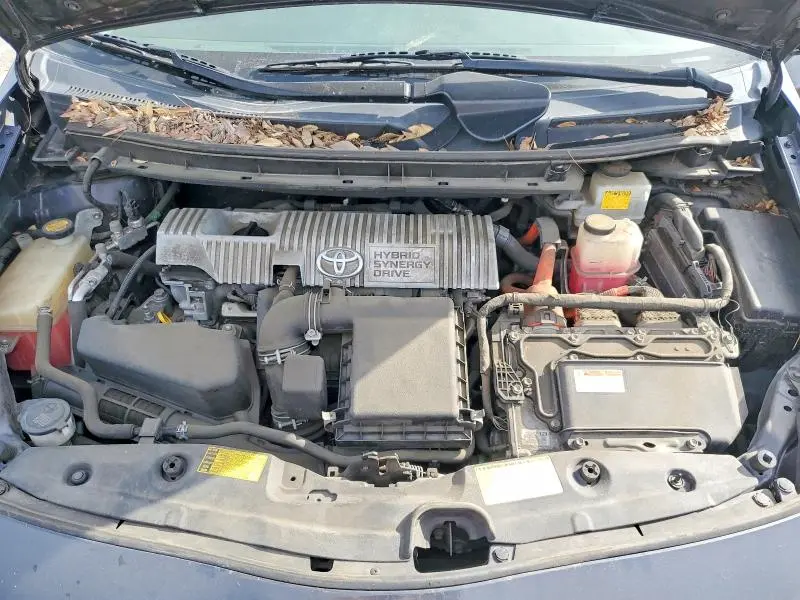 2014 TOYOTA PRIUS   