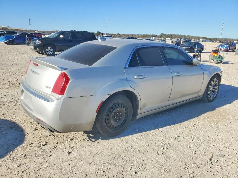 2019 CHRYSLER 300 TOURING  