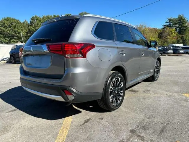 2018 MITSUBISHI OUTLANDER SE
