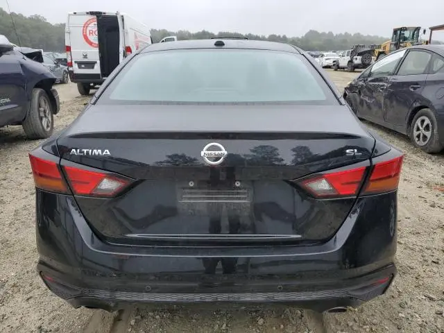 2022 NISSAN ALTIMA SL  