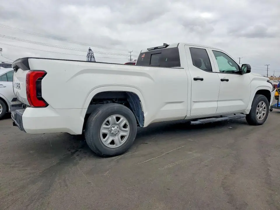 2023 TOYOTA TUNDRA SR  