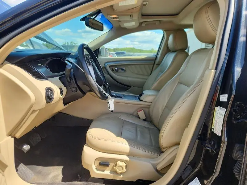 2015 FORD TAURUS SEL  