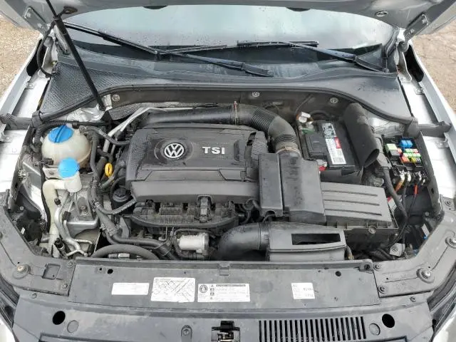 2014 VOLKSWAGEN PASSAT SE  