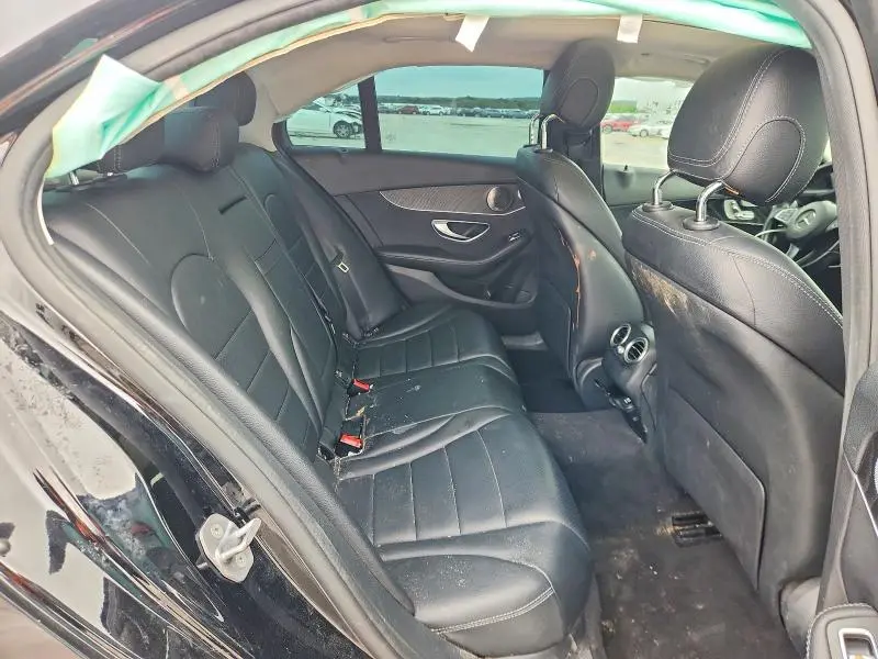 2016 MERCEDES-BENZ C 300  