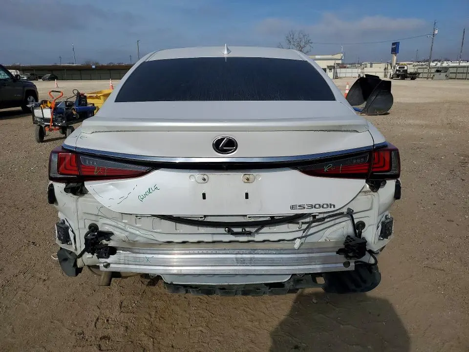 2024 LEXUS ES 300H BASE  