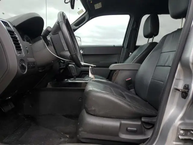 2010 FORD ESCAPE LIMITED  