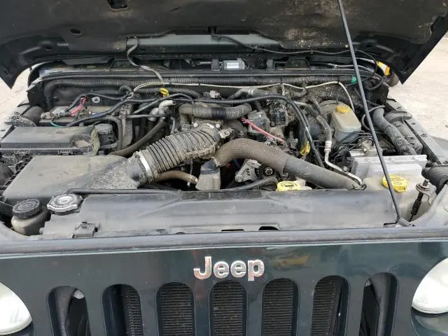 2010 JEEP WRANGLER UNLIMITED SAHARA  