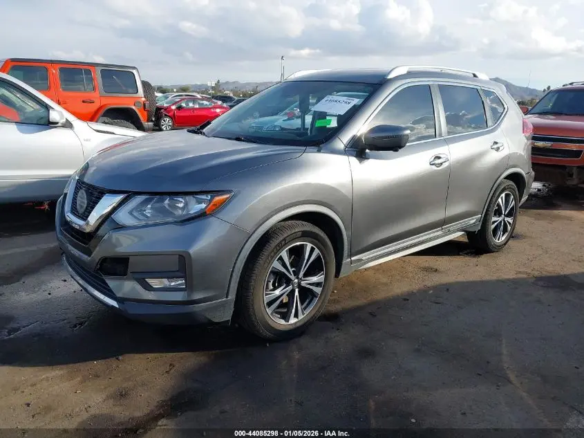 2018 NISSAN ROGUE SL