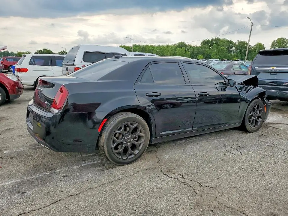 2019 CHRYSLER 300 S  