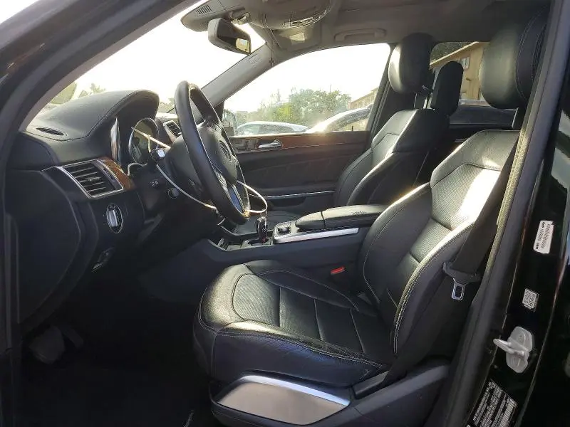 2015 MERCEDES-BENZ GL 550 4MATIC  