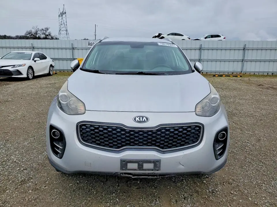 2017 KIA SPORTAGE LX  