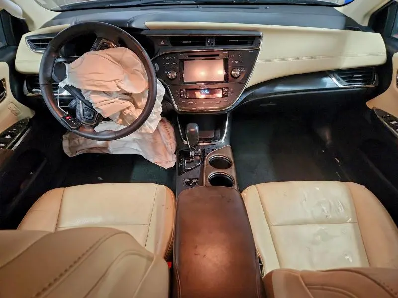 2017 TOYOTA AVALON XLE  