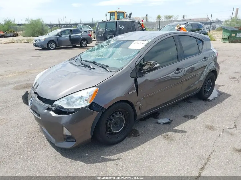 2013 TOYOTA PRIUS C TWO