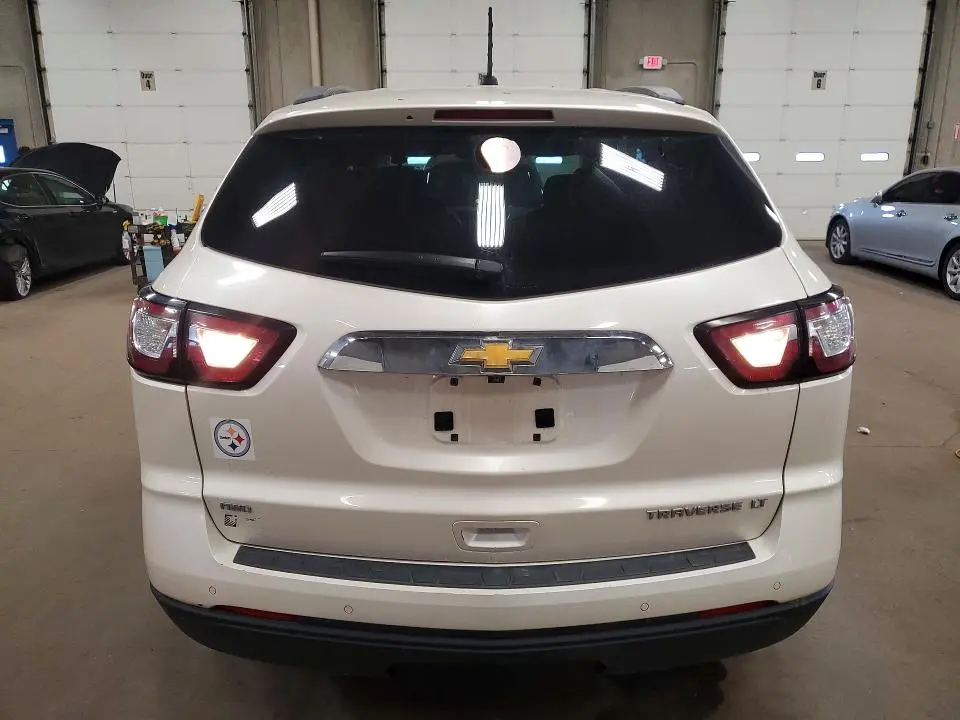 2013 CHEVROLET TRAVERSE LT  
