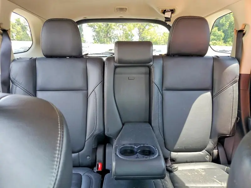 2020 MITSUBISHI OUTLANDER SE  
