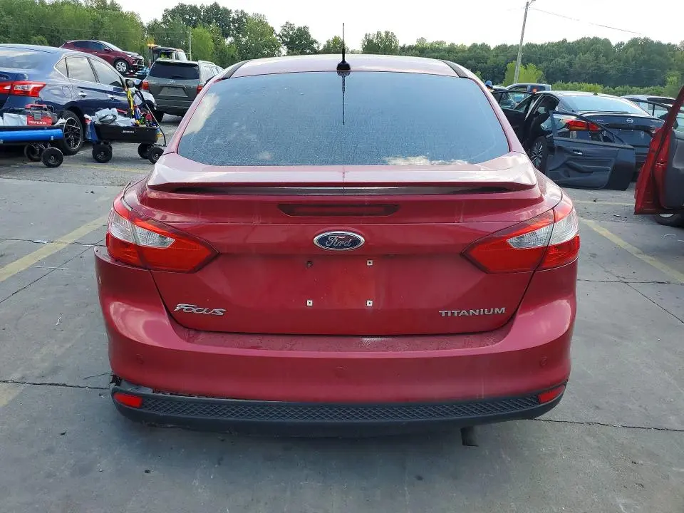 2012 FORD FOCUS TITANIUM