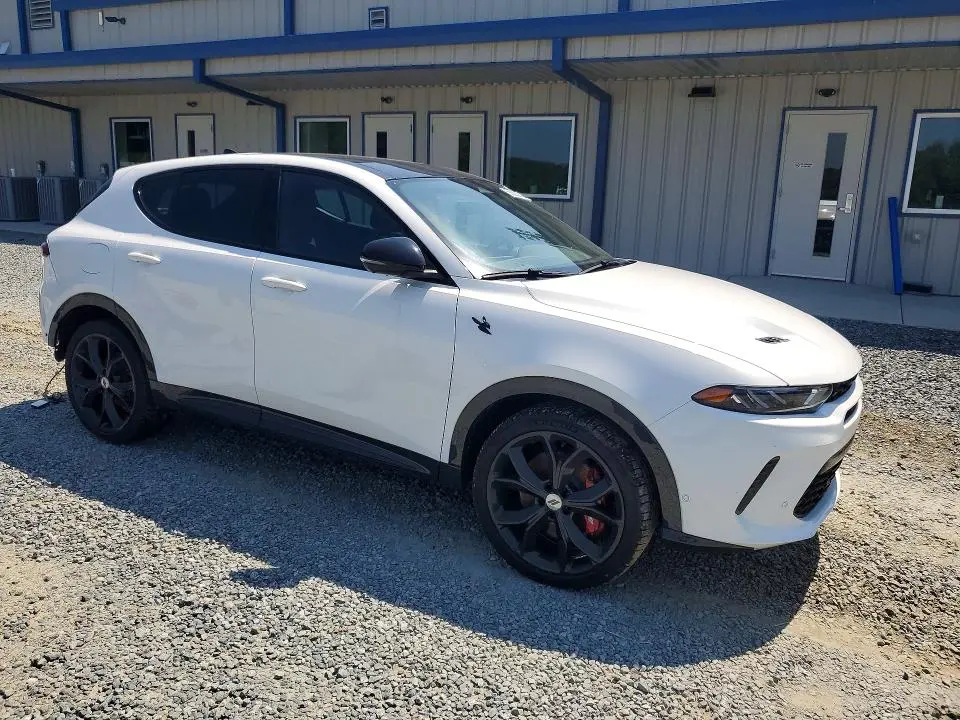 2024 DODGE HORNET R/T  