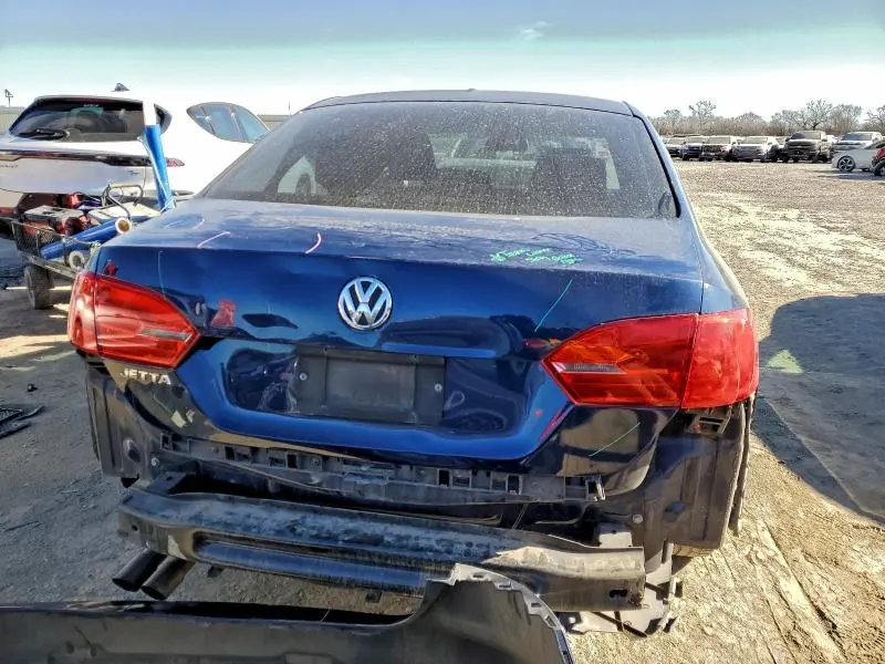 2013 VOLKSWAGEN JETTA BASE  