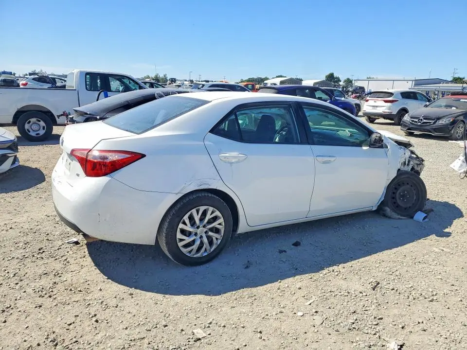 2018 TOYOTA COROLLA L  