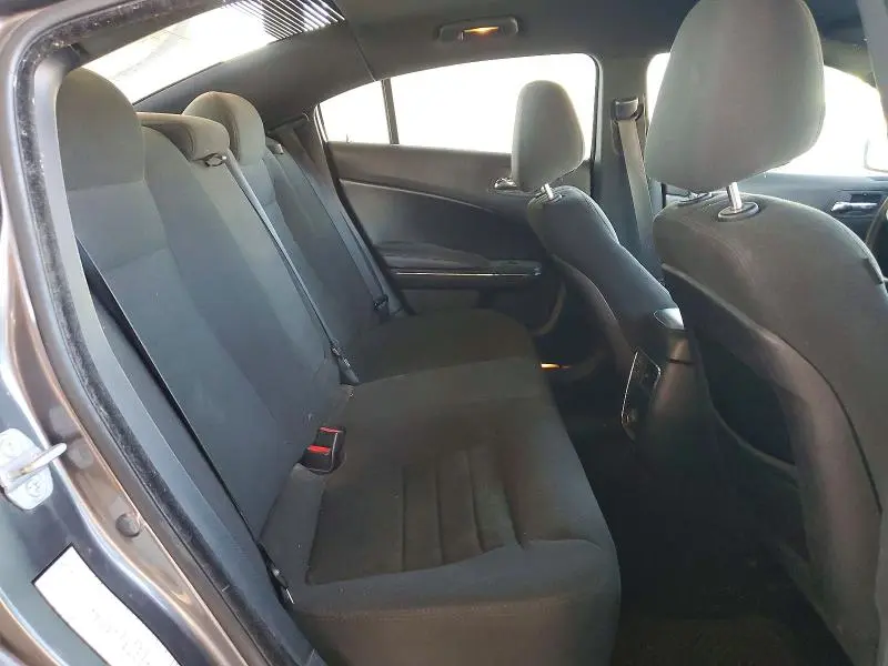 2014 DODGE CHARGER SE  