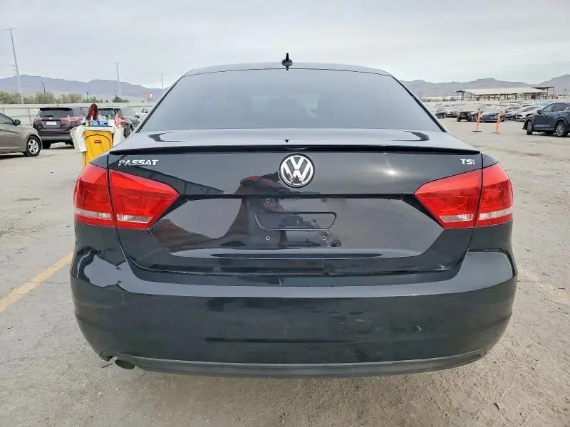 2014 VOLKSWAGEN PASSAT S  