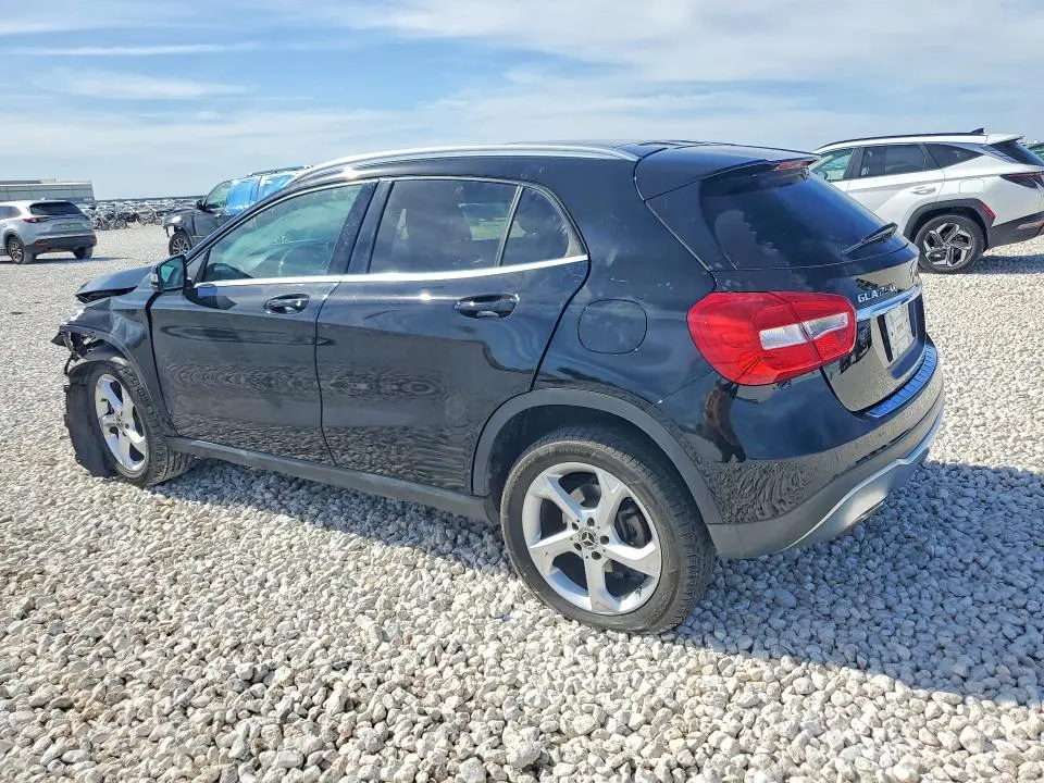 2018 MERCEDES-BENZ GLA 250  