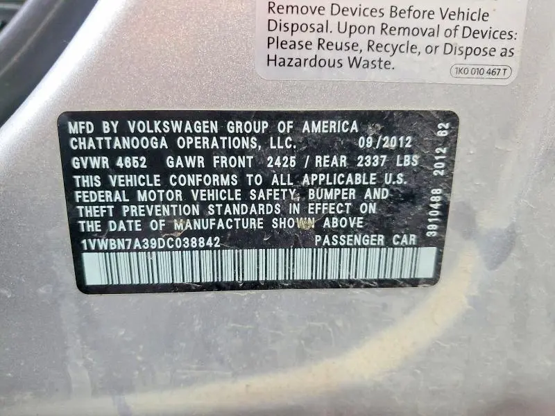 2013 VOLKSWAGEN PASSAT SE  