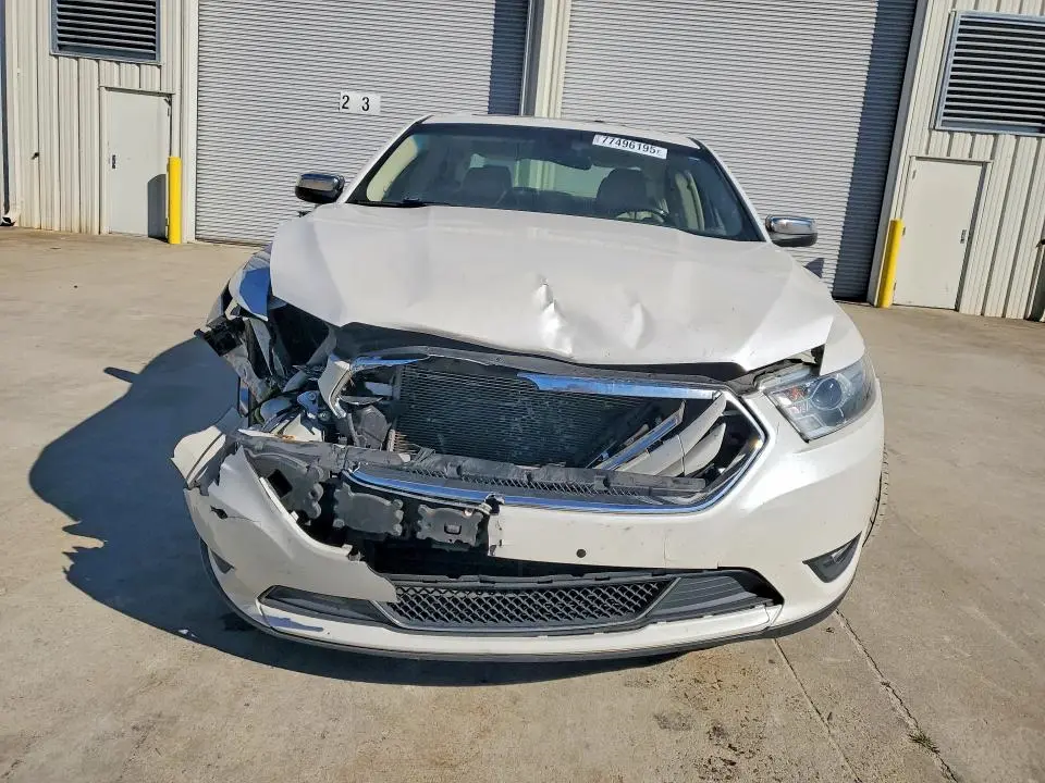 2013 FORD TAURUS LIMITED  