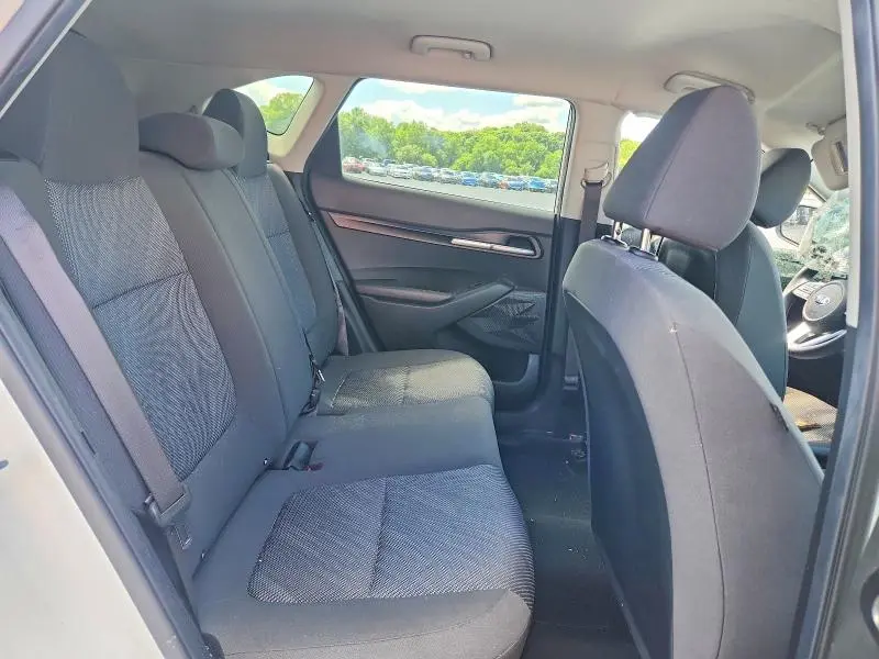 2021 KIA SELTOS LX  