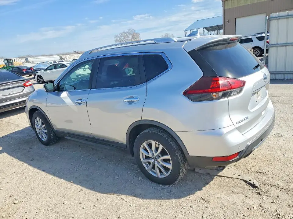 2020 NISSAN ROGUE SV  