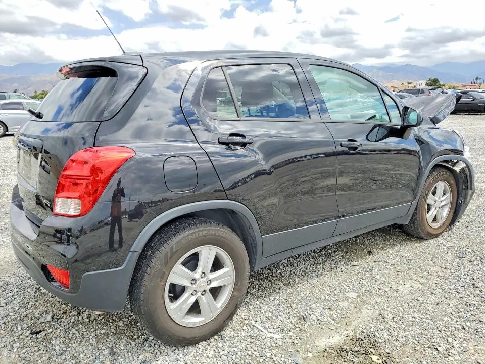 2022 CHEVROLET TRAX LS  