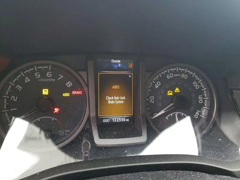 2018 TOYOTA TACOMA DOUBLE CAB  