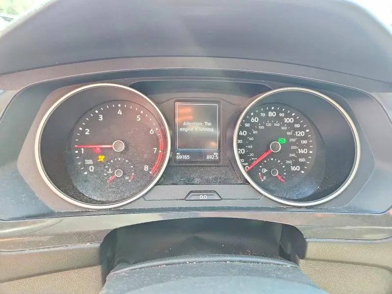 2020 VOLKSWAGEN TIGUAN SE  