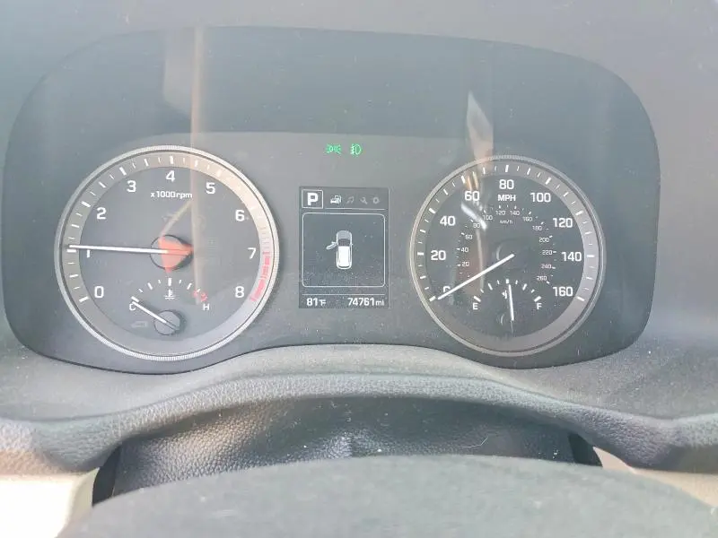 2016 HYUNDAI TUCSON SE  