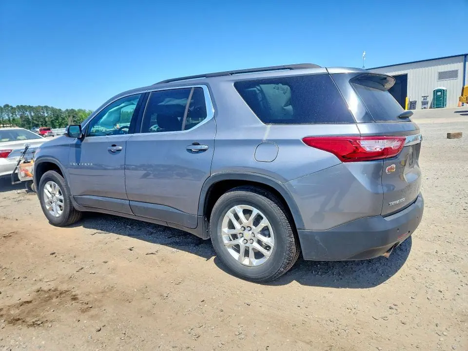 2021 CHEVROLET TRAVERSE LT  
