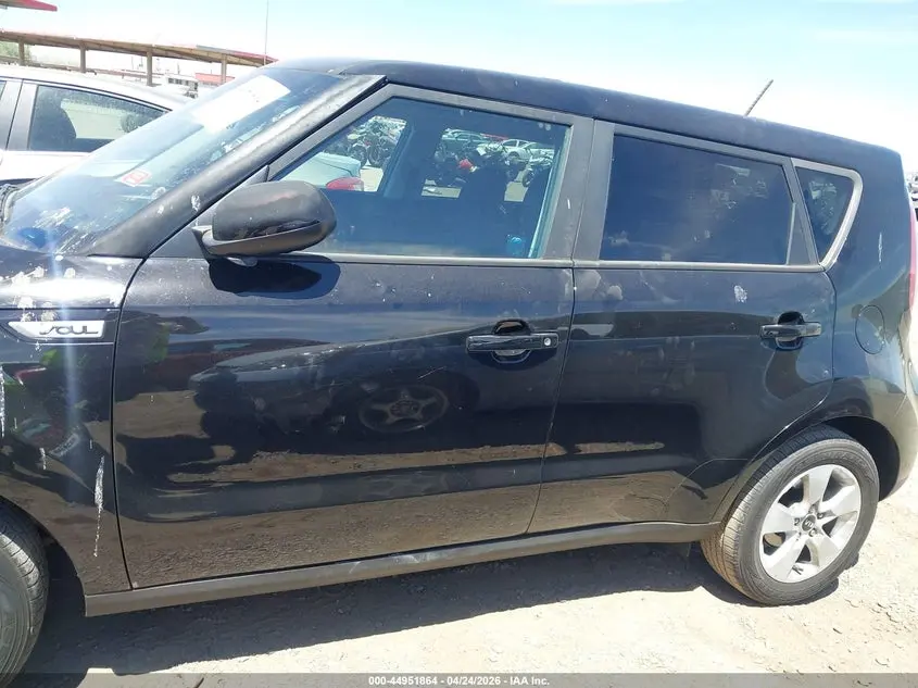 2017 KIA SOUL  