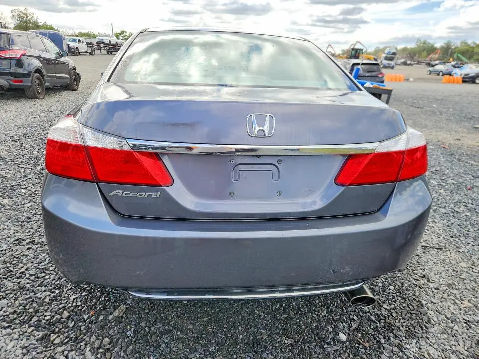 2013 HONDA ACCORD LX  