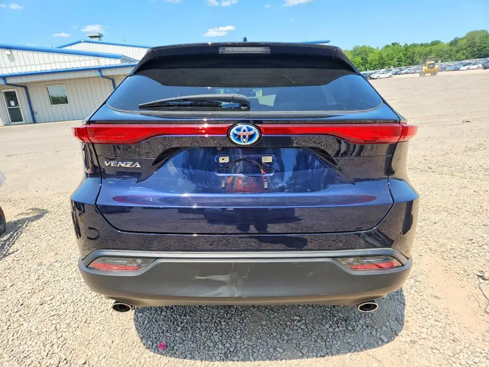 2023 TOYOTA VENZA LE  