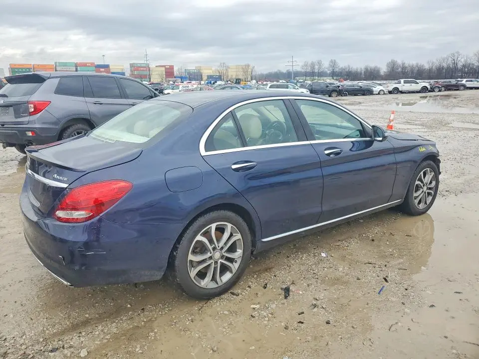 2016 MERCEDES-BENZ C   