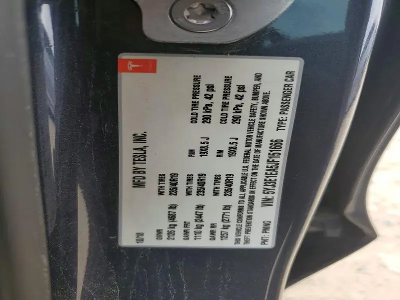 2018 TESLA MODEL 3   