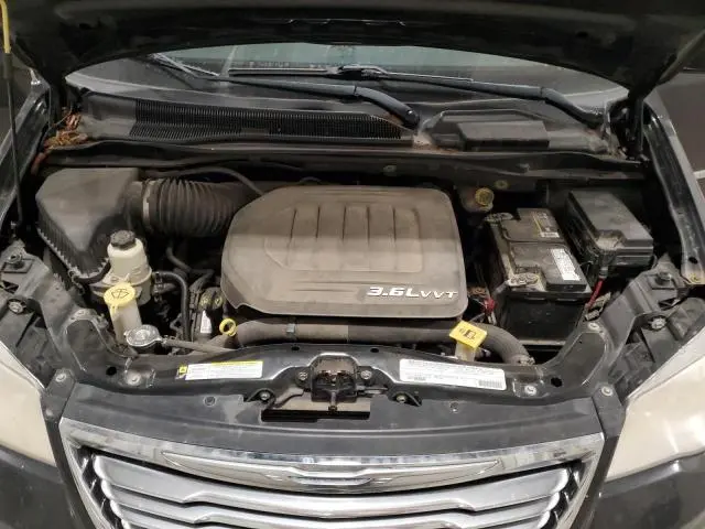 2012 CHRYSLER TOWN & COUNTRY TOURING  