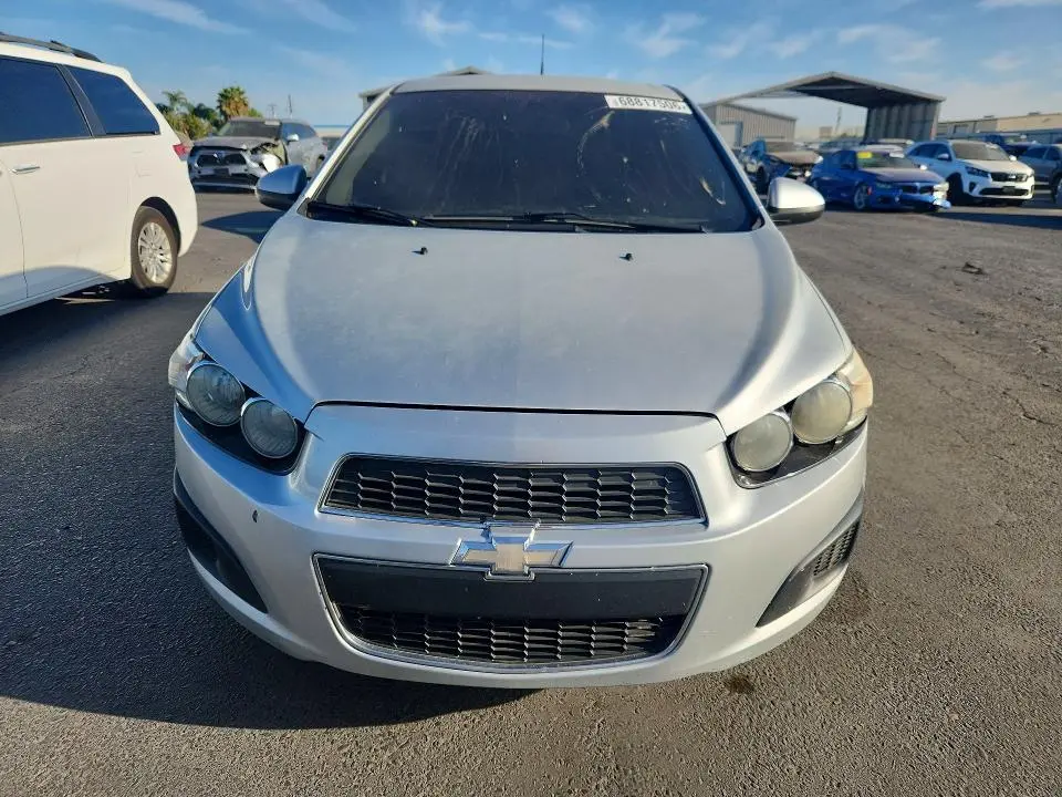 2014 CHEVROLET SONIC LT  