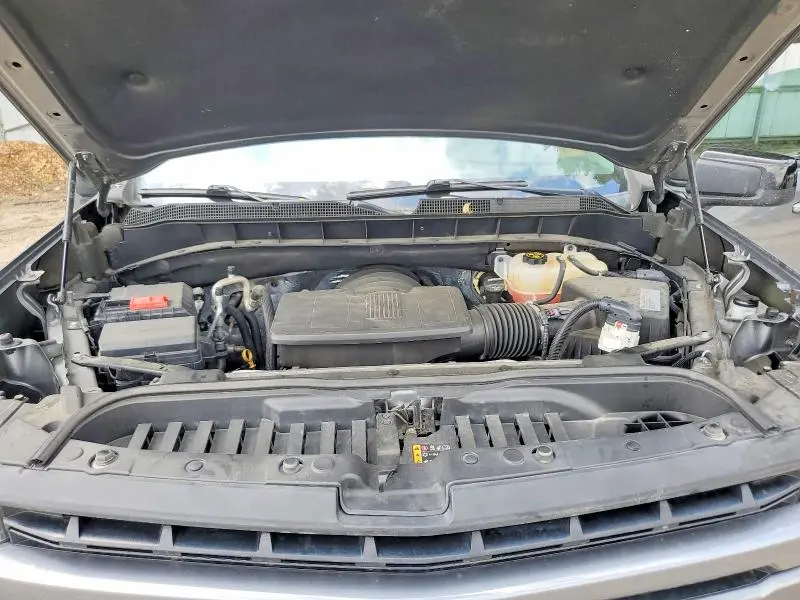 2019 CHEVROLET SILVERADO C1500 RST  