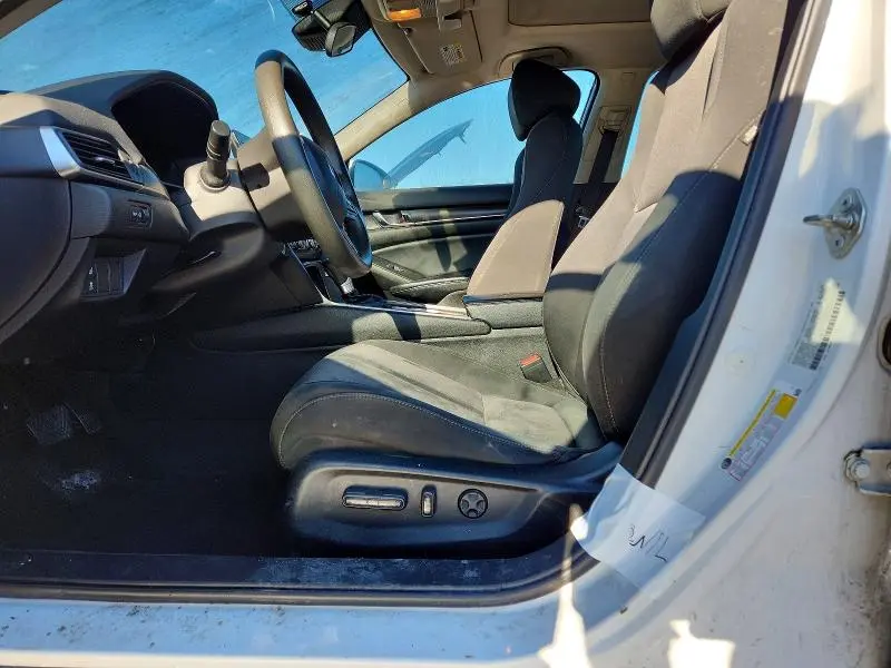 2018 HONDA ACCORD EX  