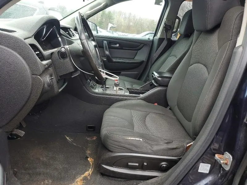 2015 CHEVROLET TRAVERSE LT  